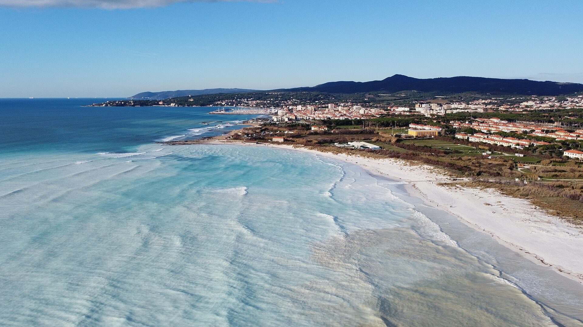 Le Spiagge Bianche di Rosignano viste dall'alto, Costa degli Etruschi